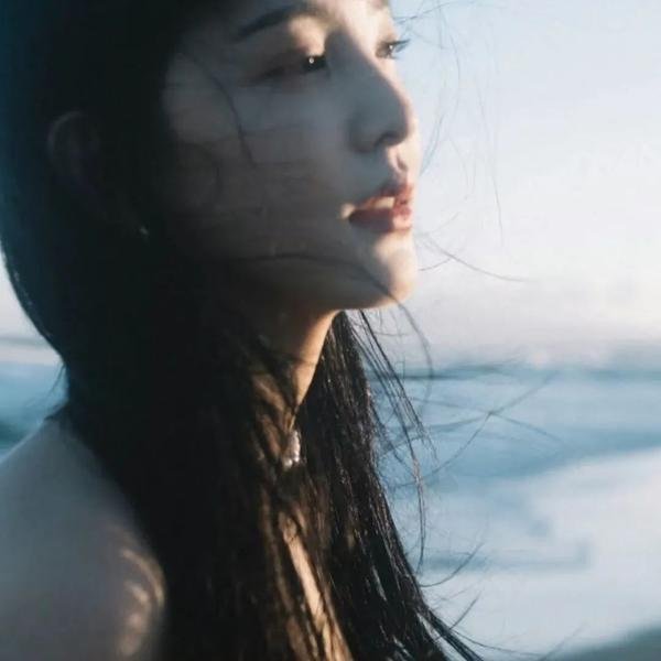 舞社里的酷女孩